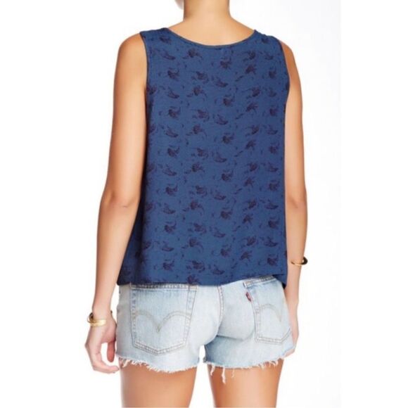 Free People Look Through Keyhole Crinkle Tank in Indigo sz small - Picture 2 of 8